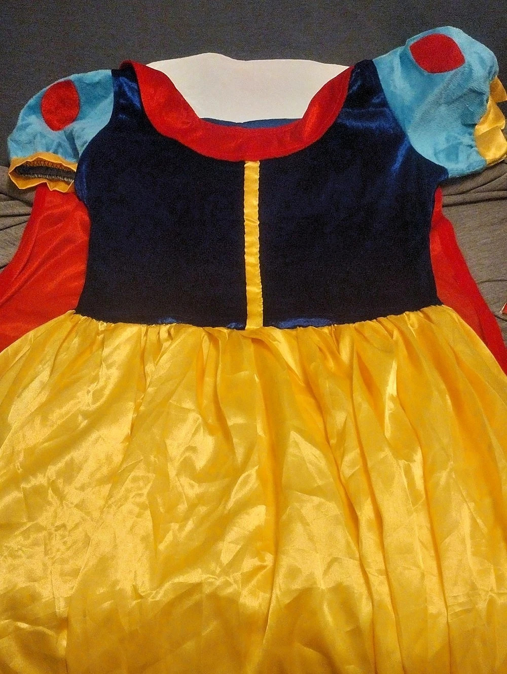 Snow White Costume Dress in Yellow & Blue Like New